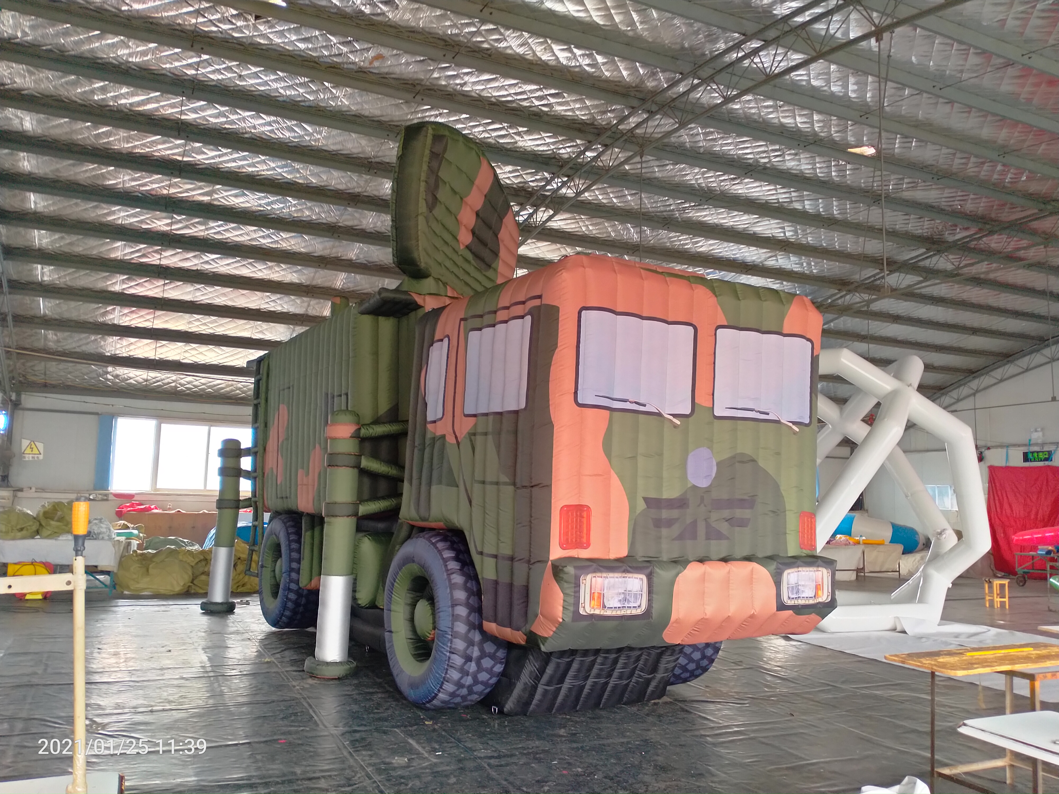 广西秦皇岛专业定制充气战车，展现军事实力